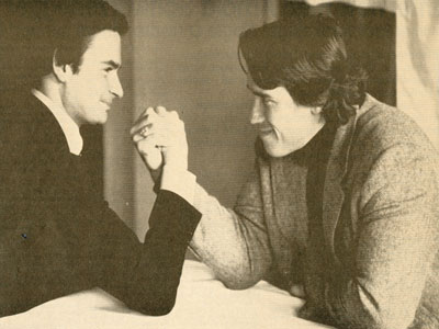 Kim Weiss & Arnold Swarzenegger armwrestling in Copenhagen in 1978. Photo: Steen Andersson.