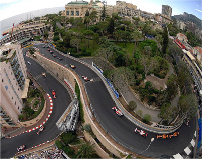 Birds eye photo showing the apartment building 'Le Mirabeau' where Kim Weiss lived (1974-1976) at the left and the casino at the top during the Monaco Grand Prix (Mirabeau haute & bas turns).